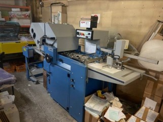 Flat pile feeder
